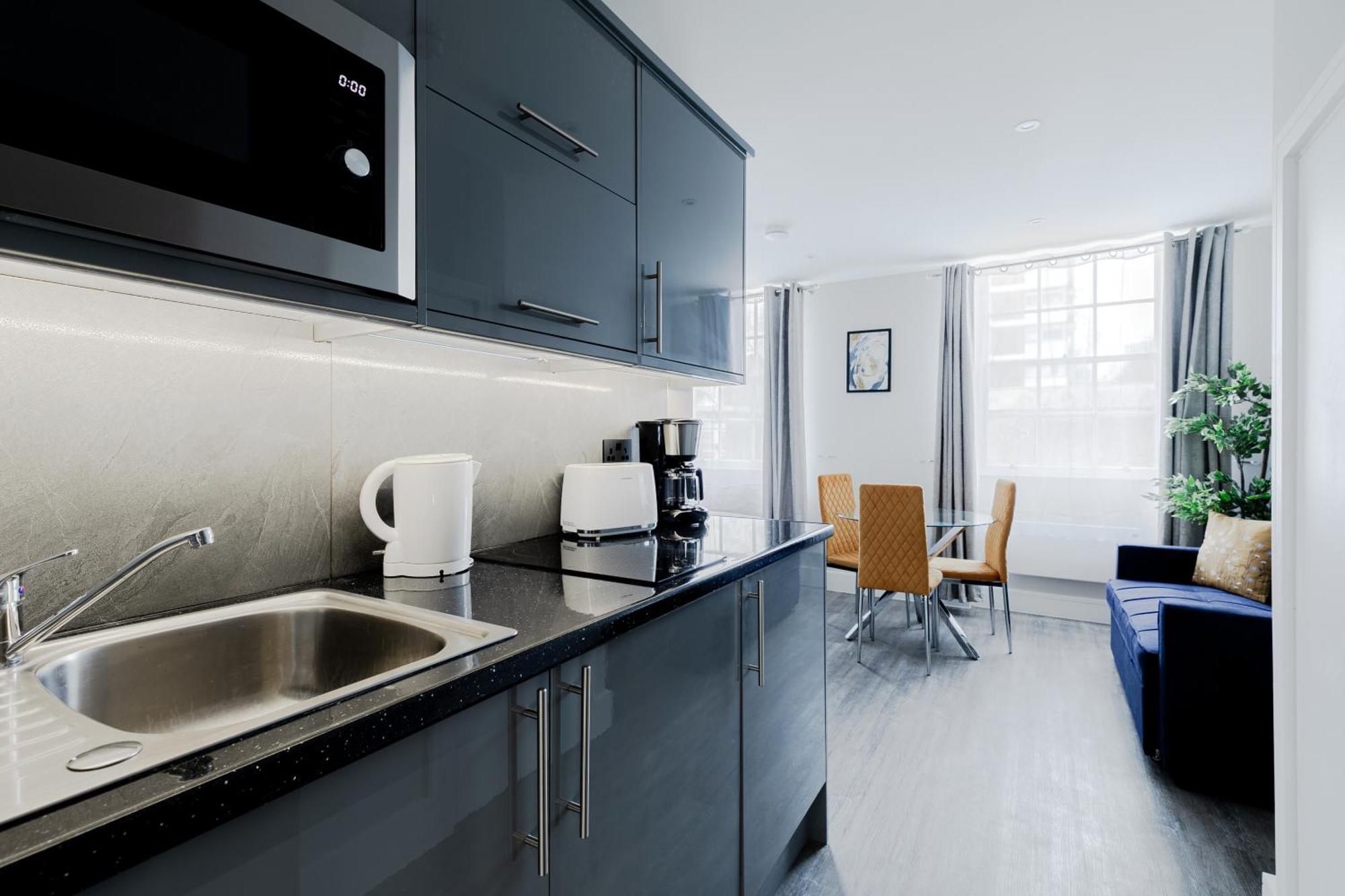 London Central Studios 外观 照片