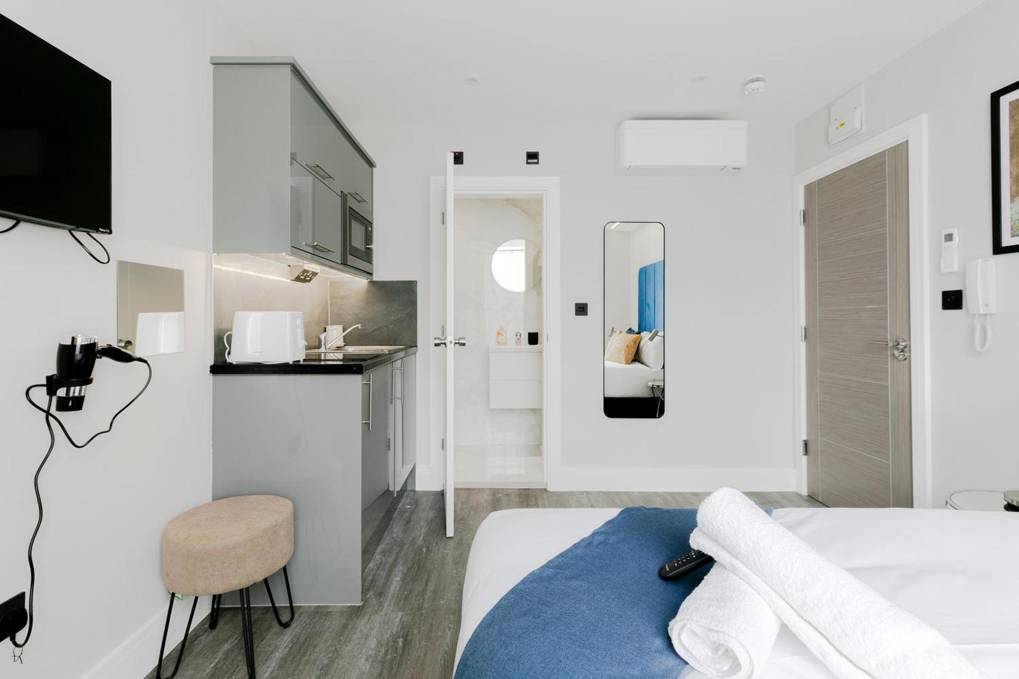 London Central Studios 外观 照片